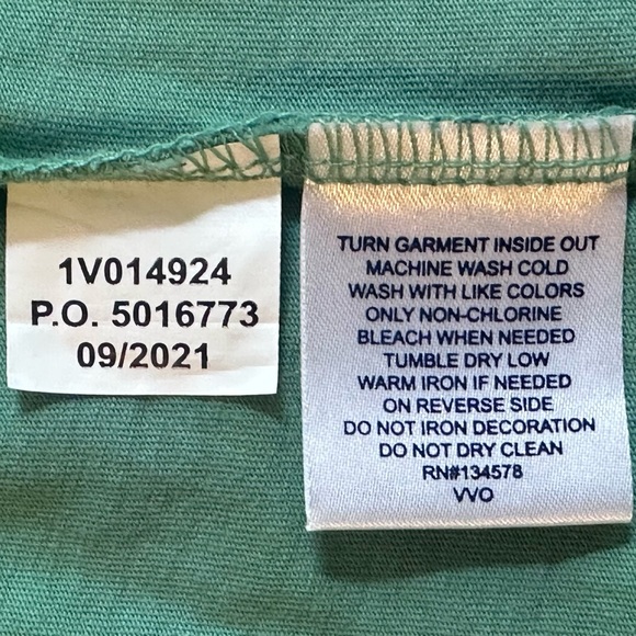 VINEYARD VINES Soccer Graphic Tee Shirt Green White Short Sleeve Cotton Men's M - Picture 9 of 12